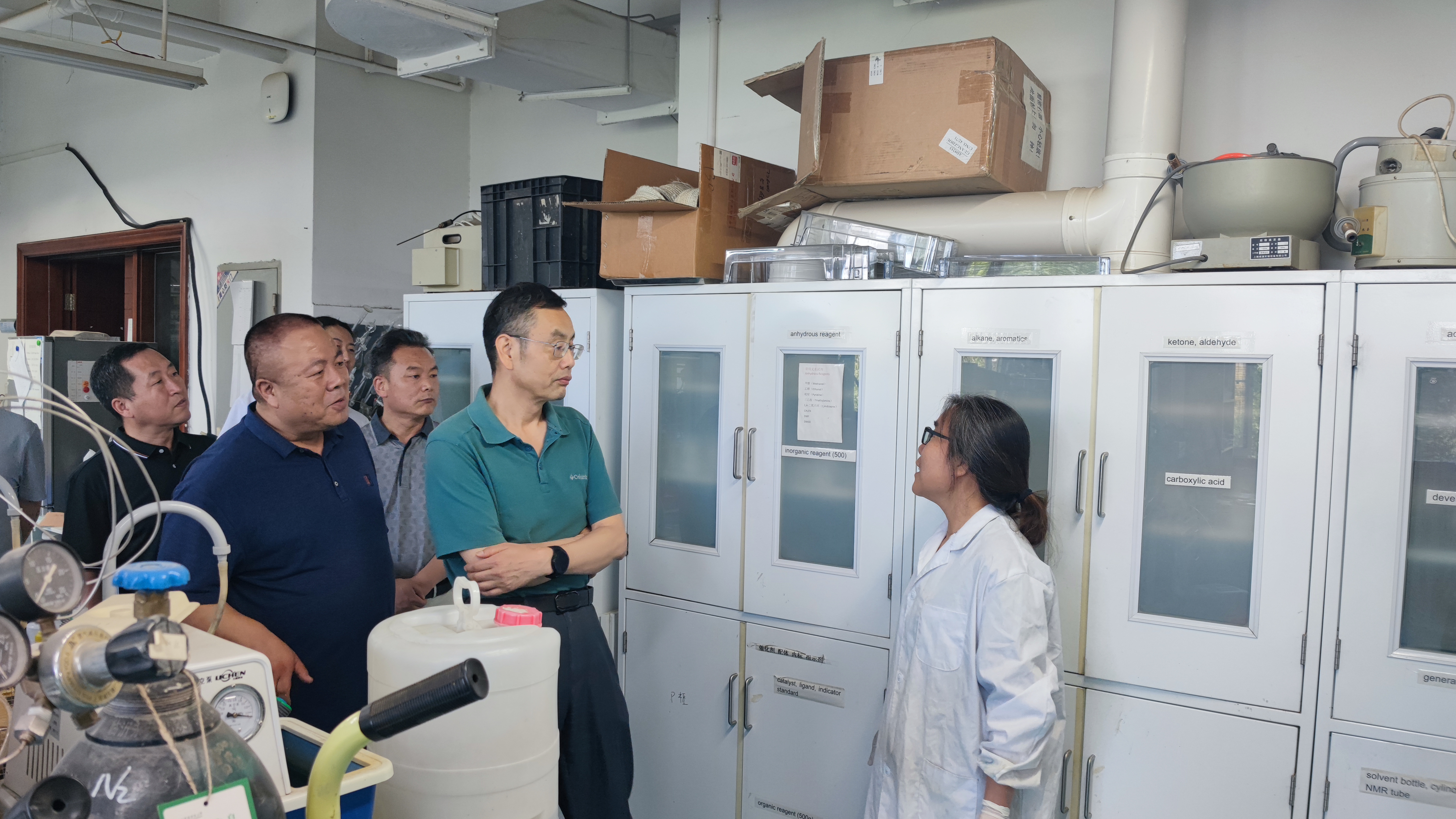 7b61775df0874654885c3f9a0a70f556.jpg 7b61775df0874654885c3f9a0a70f556.jpg